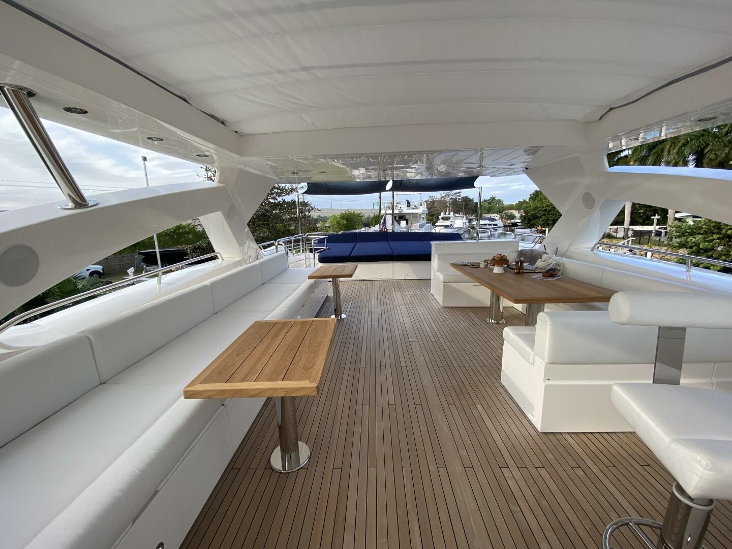 Sunseeker-34M 2011-Seahorse Fort Lauderdale-Florida-United States-4032022 | Thumbnail