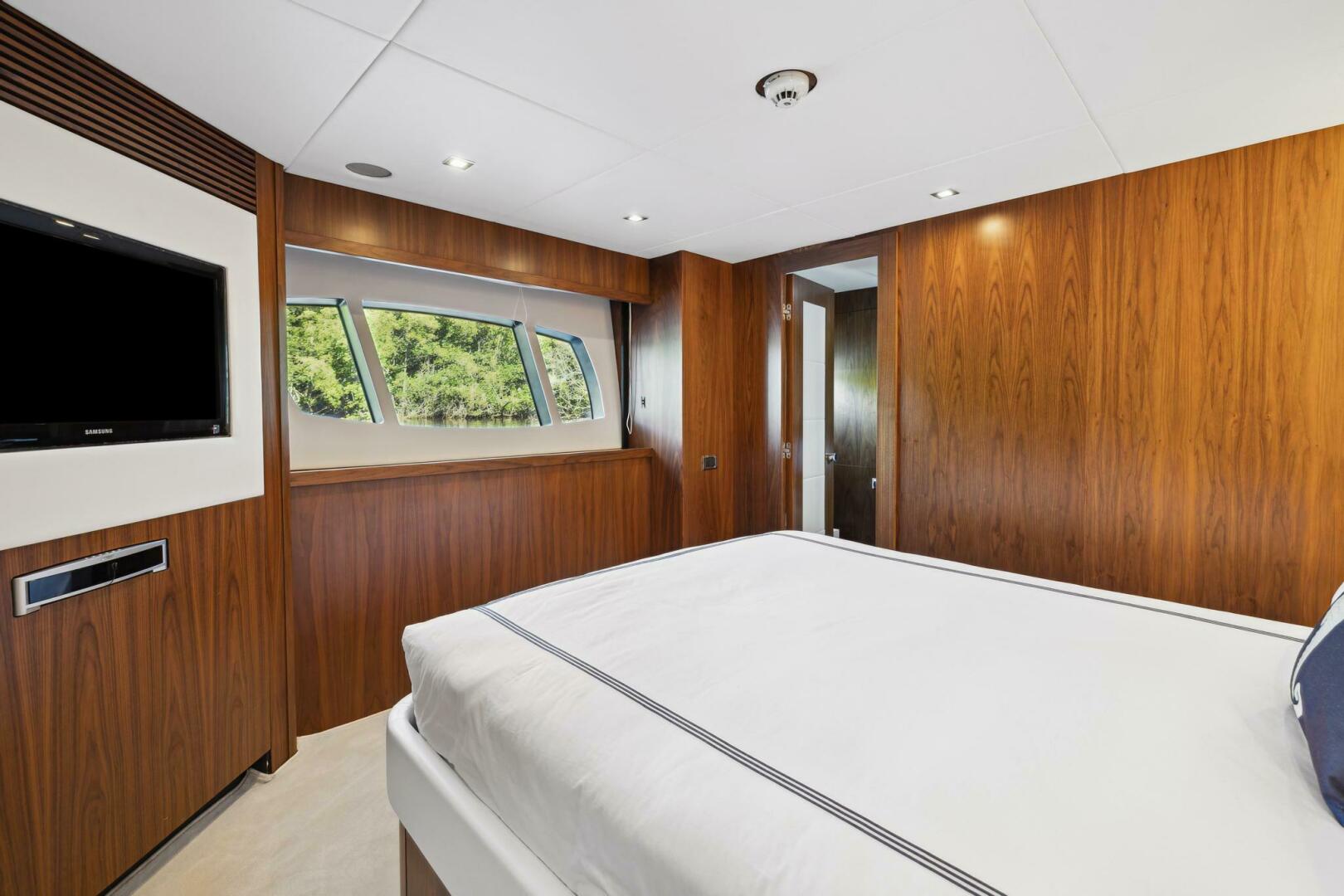 Sunseeker-34M 2011-Seahorse Fort Lauderdale-Florida-United States-4032000 | Thumbnail