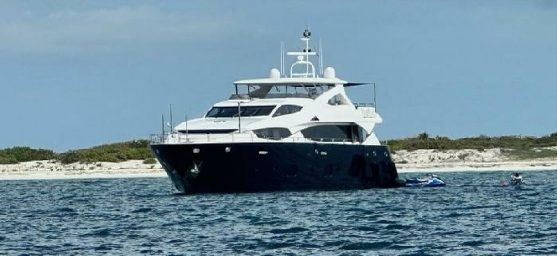 Sunseeker-34M 2011-Seahorse Fort Lauderdale-Florida-United States-4032025 | Thumbnail