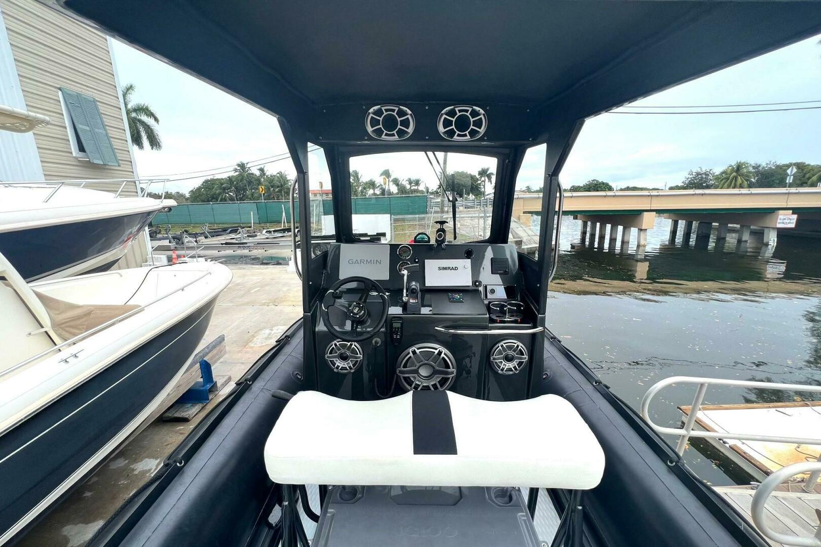 Zodiac Milpro-Milpro Hurricane Custom 2014 -Fort Lauderdale-Florida-United States-4040124 | Thumbnail