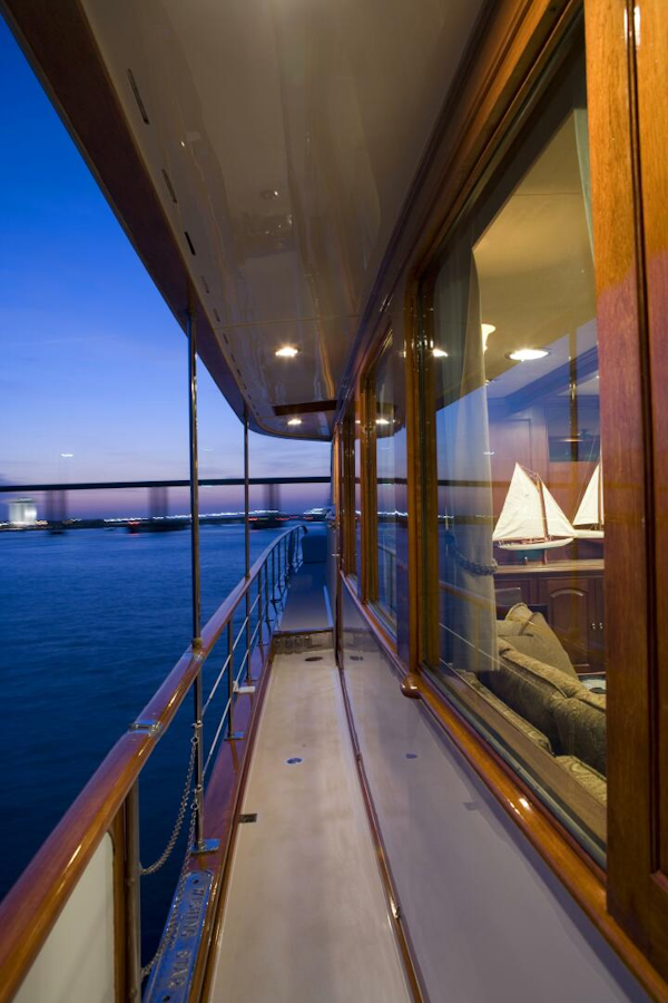 Trumpy-Raised Pilot House 1947-Timeless Newport-Rhode Island-United States-4041142