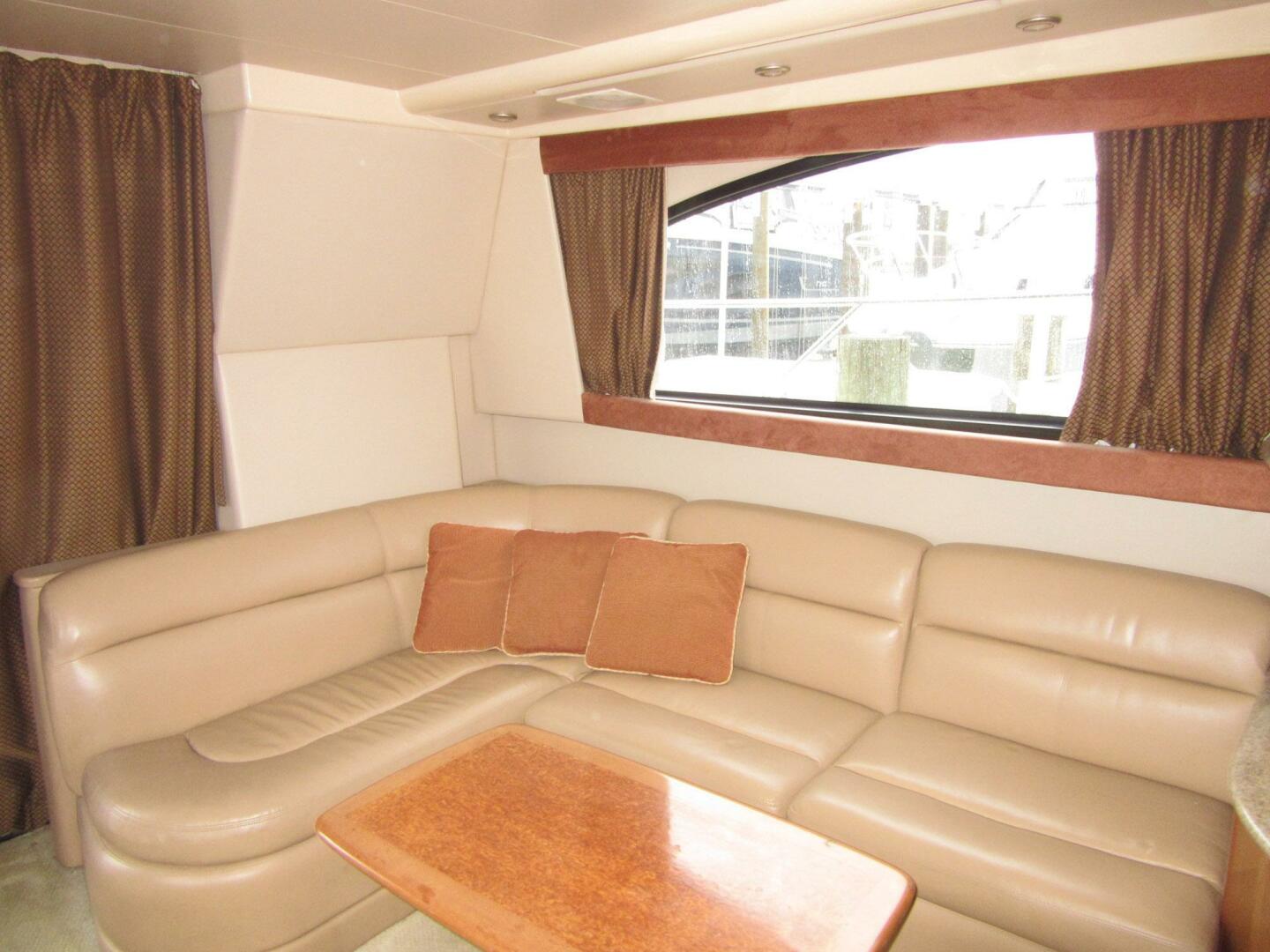 Meridian-411 Sedan 2007 -Saint Petersburg-Florida-United States-4042357 | Thumbnail