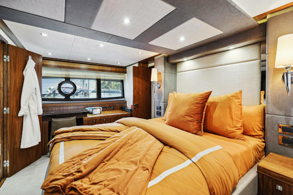 Sunseeker-Manhattan 73 2014 -Fort Lauderdale-Florida-United States-4047588