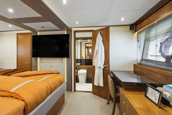 Sunseeker-Manhattan 73 2014 -Fort Lauderdale-Florida-United States-4047590