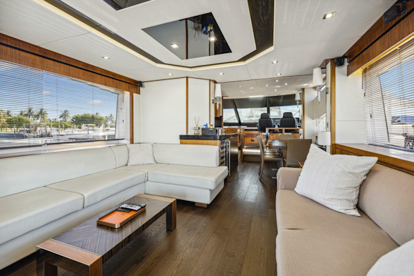 Sunseeker-Manhattan 73 2014 -Fort Lauderdale-Florida-United States-4047574