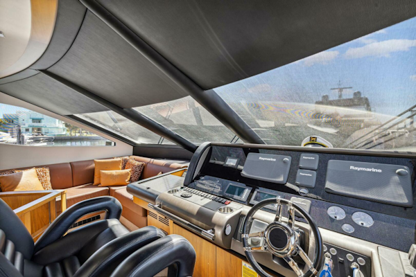 Sunseeker-Manhattan 73 2014 -Fort Lauderdale-Florida-United States-4047584