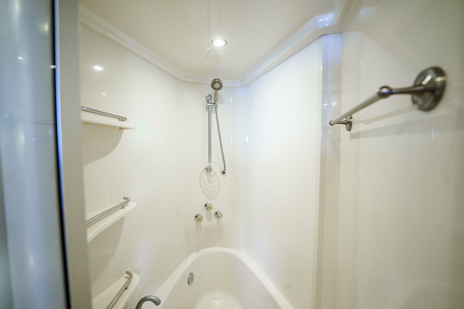 Marquis-65 2008-Serenity Stuart-Florida-United States-4055537 | Thumbnail
