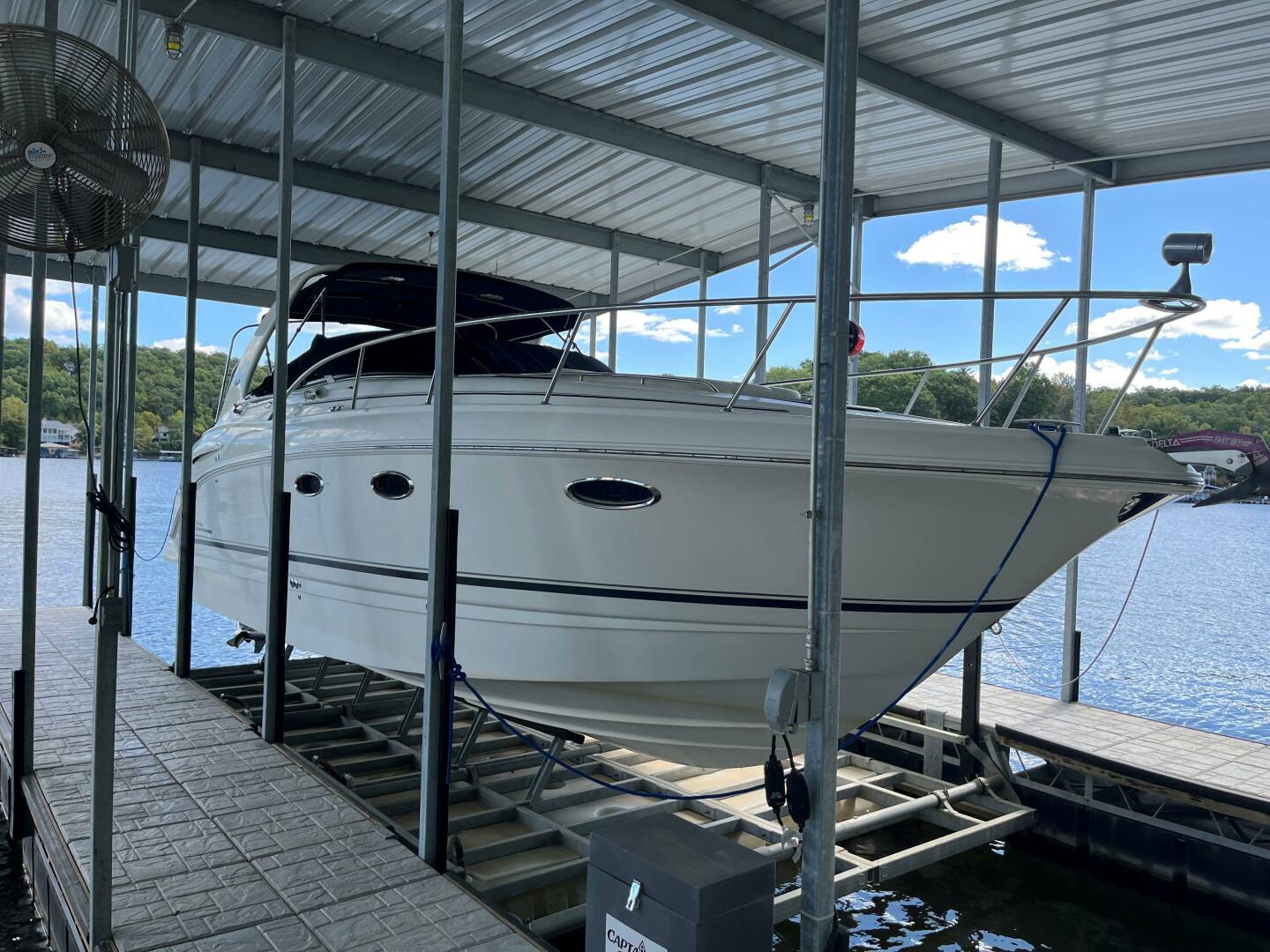 Chaparral-Signature 320 2002-Naught A Moment Too Soon Linn Creek-Missouri-United States-4057356 | Thumbnail