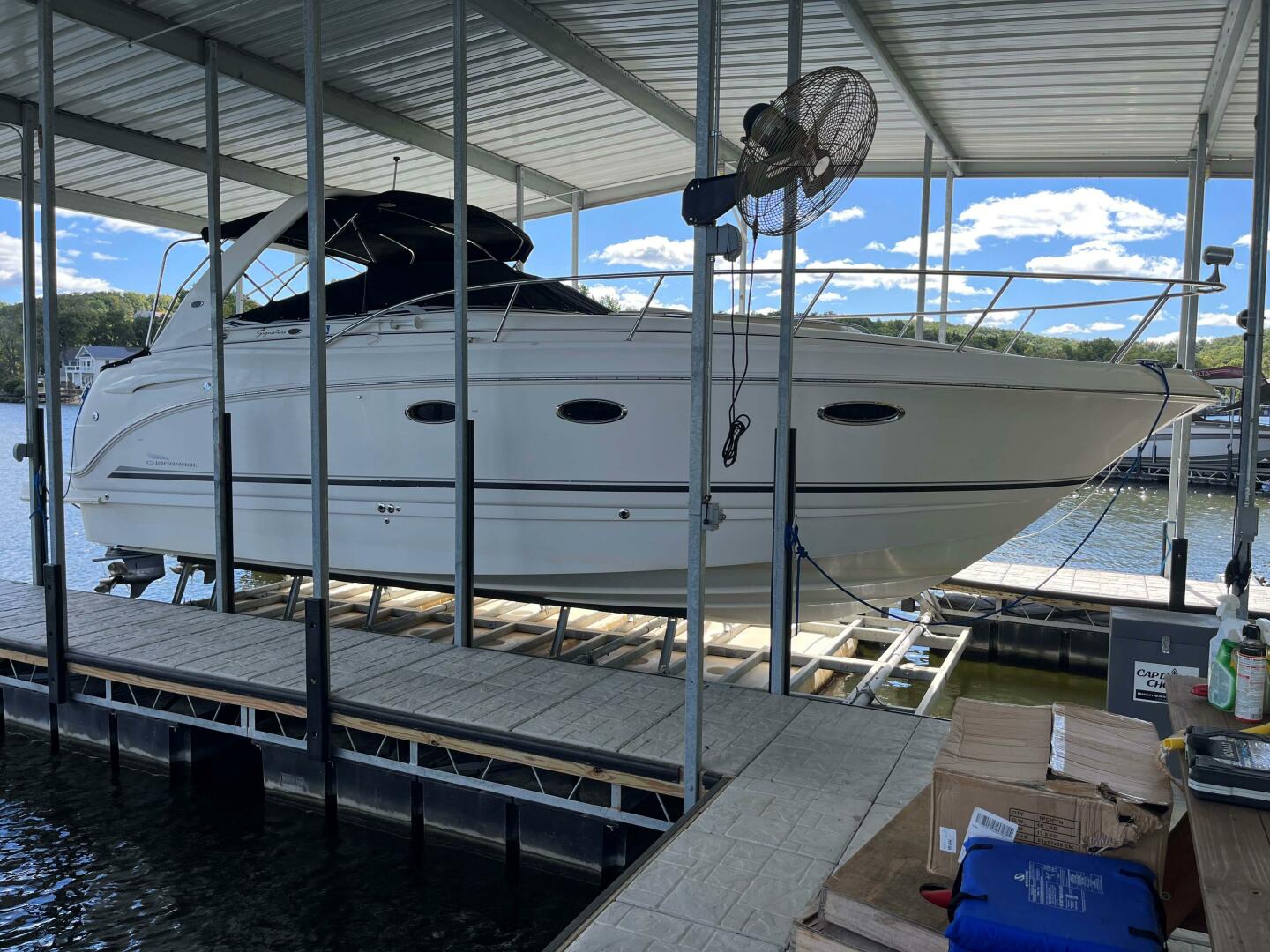 Chaparral-Signature 320 2002-Naught A Moment Too Soon Linn Creek-Missouri-United States-4057355 | Thumbnail