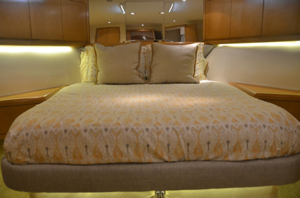 Hatteras-60 Convertible 1999-DOWN TIME Stuart-Florida-United States-Hatteras SF Down Time  Master Stateroom-4064114