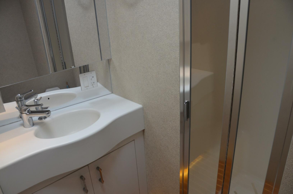 Hatteras-60 Convertible 1999-DOWN TIME Stuart-Florida-United States-Hatteras SF Down Time  Crew Head-4064107