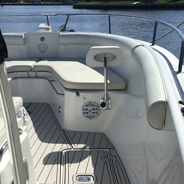 Century-3200 Center Console 2004 -Punta Gorda-Florida-United States-4070470
