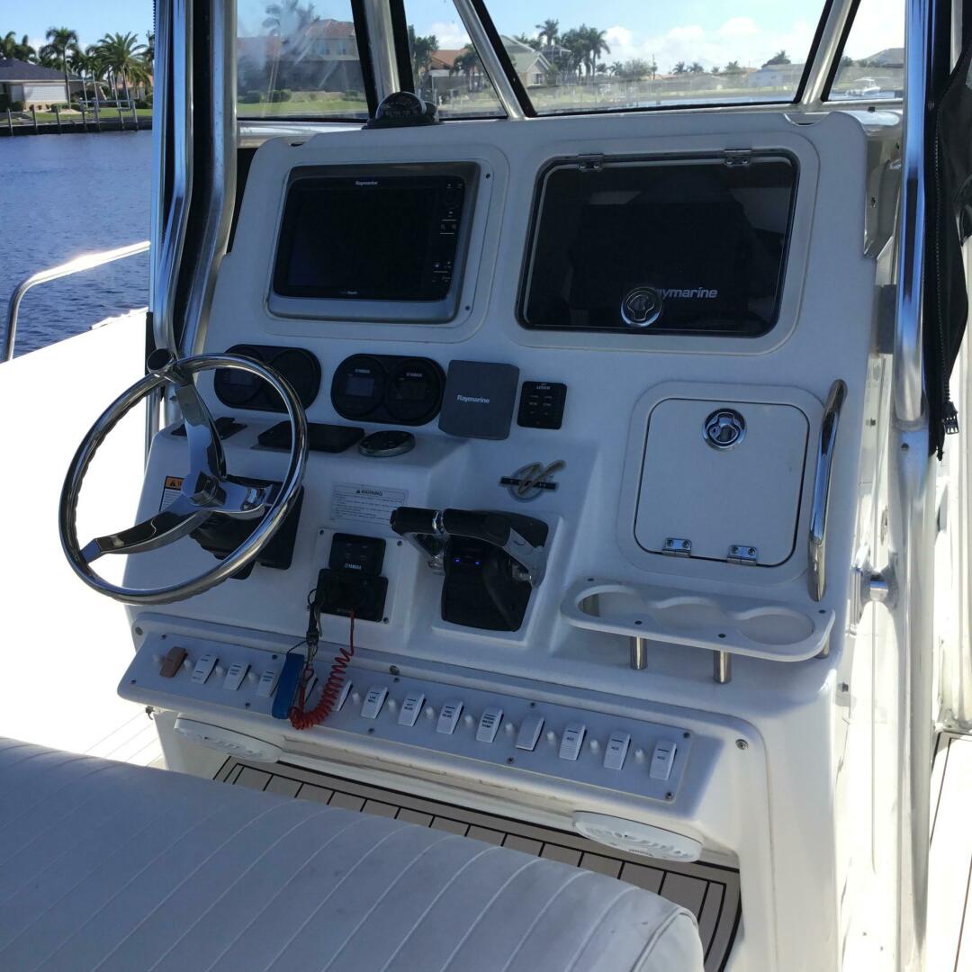 Century-3200 Center Console 2004 -Punta Gorda-Florida-United States-4070474 | Thumbnail