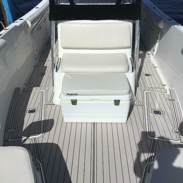 Century-3200 Center Console 2004 -Punta Gorda-Florida-United States-4070472