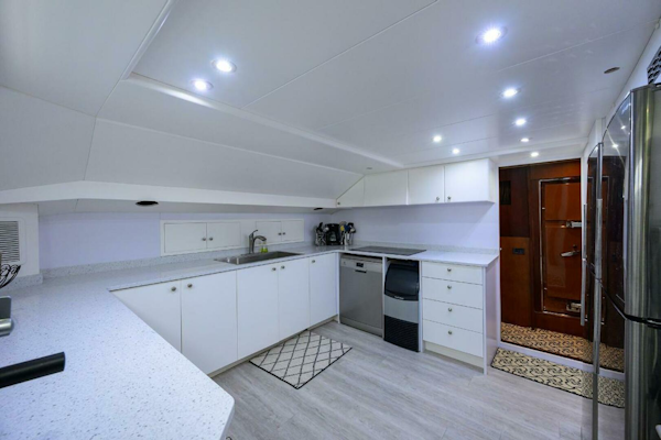 Versilcraft-Super Challenger 92 1992-CIPANGO West Palm Beach-Florida-United States-Galley-4085416
