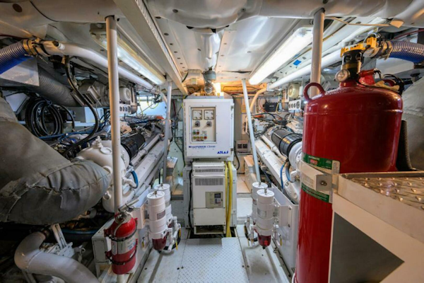Versilcraft-Super Challenger 92 1992-CIPANGO West Palm Beach-Florida-United States-Engine Room-4085429