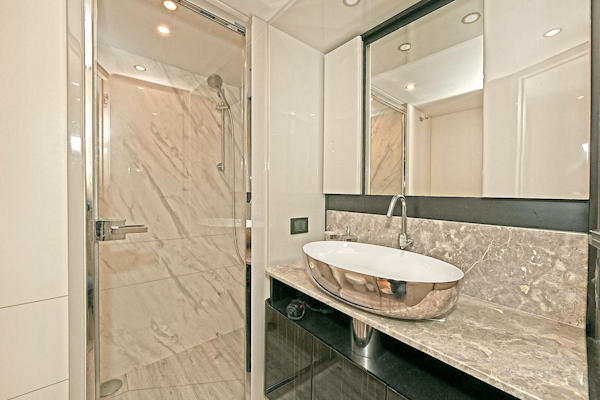 Absolute-62 Fly 2022 -Staten Island-New York-United States-4090263