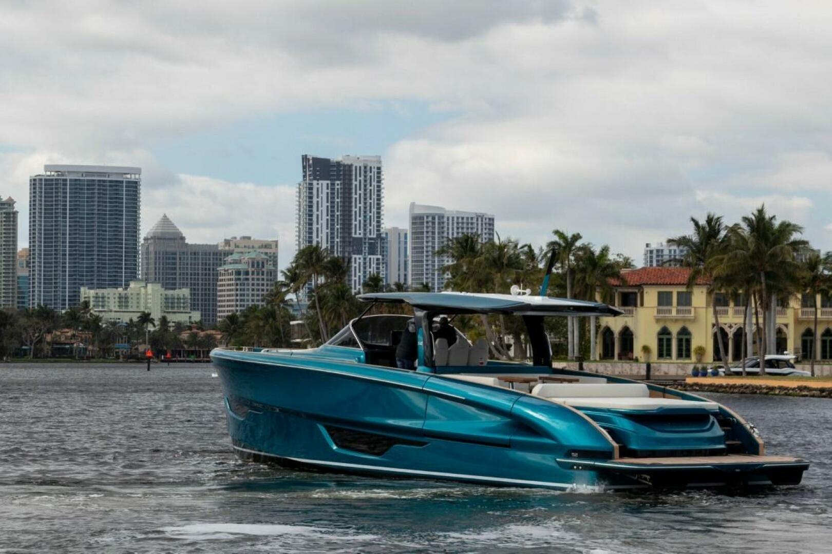Solaris-52 open 2024 -Fort Lauderdale-Florida-United States-4244240 | Thumbnail