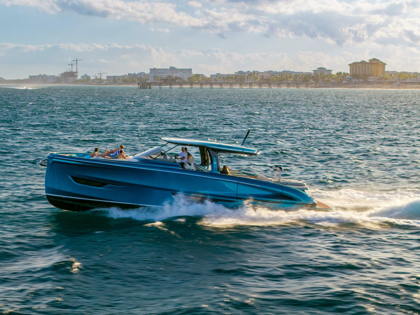 Solaris-52 open 2024 -Fort Lauderdale-Florida-United States-5847713 | Thumbnail