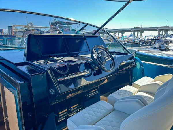 Solaris-52 open 2024 -Fort Lauderdale-Florida-United States-4244227