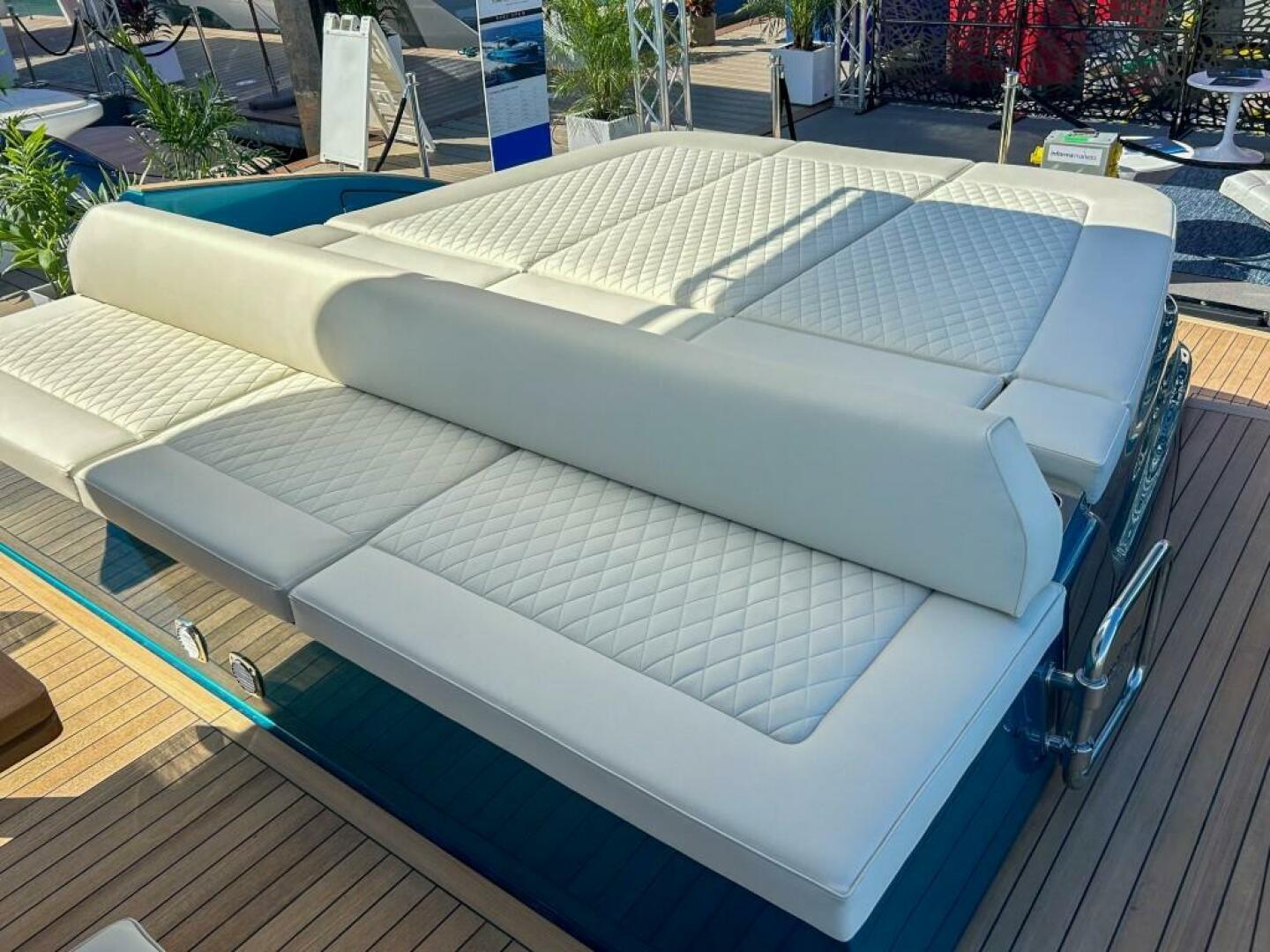Solaris-52 open 2024 -Fort Lauderdale-Florida-United States-4244232 | Thumbnail