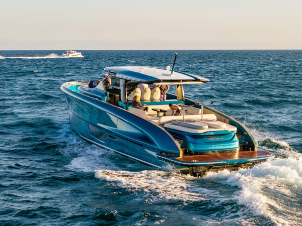 Solaris-52 open 2024 -Fort Lauderdale-Florida-United States-5847714