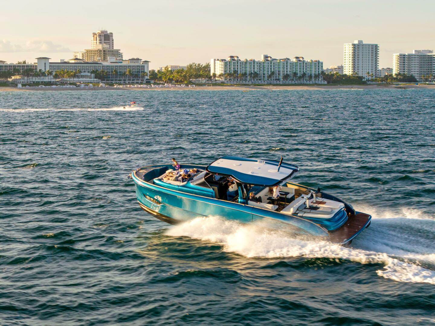 Solaris-52 open 2024 -Fort Lauderdale-Florida-United States-5847716 | Thumbnail