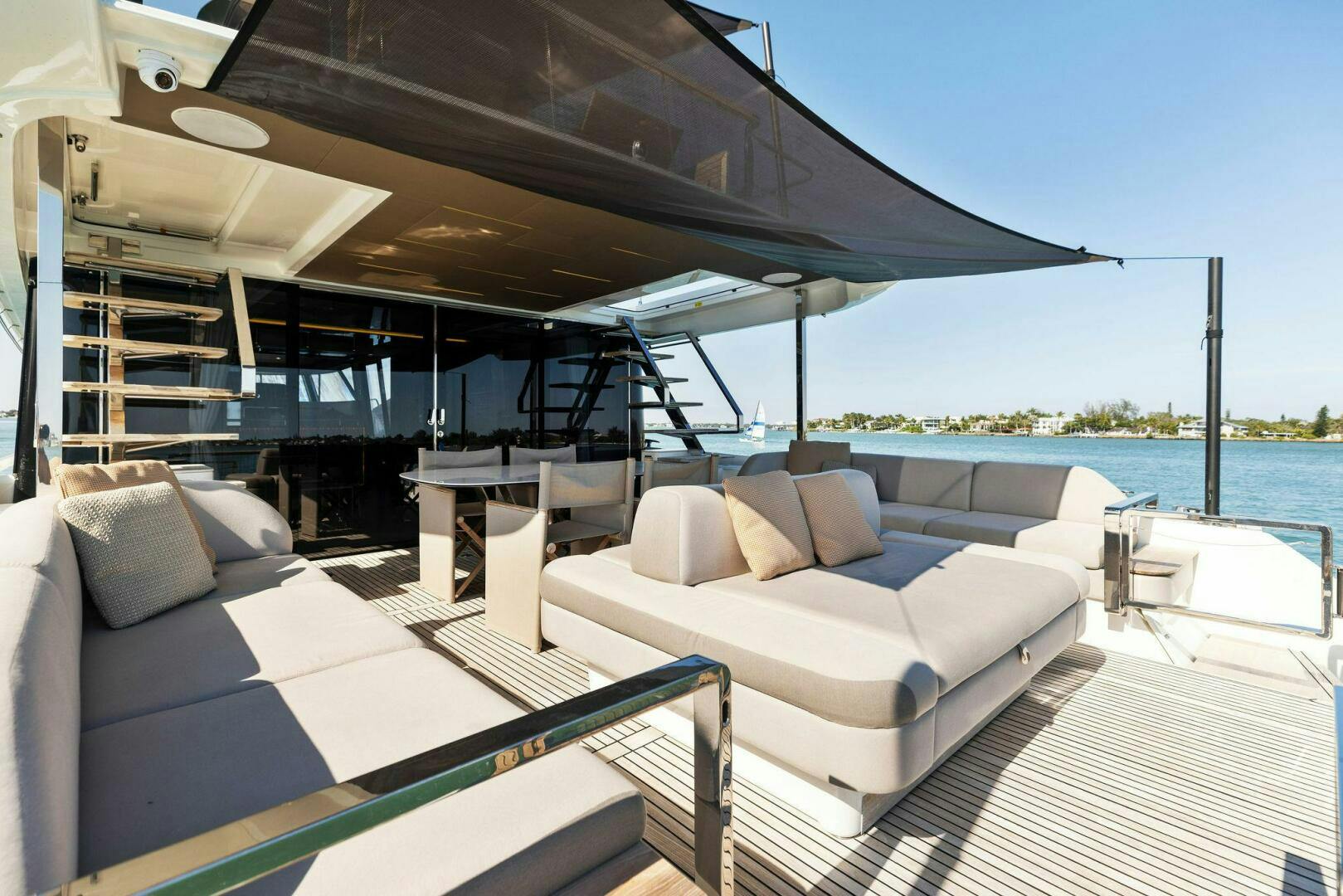 Prestige-X70 2021-Infinity Sarasota-Florida-United States-2021 X70 Prestige  Infinity  Cockpit-4094677