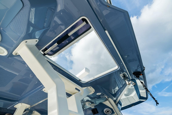 Pursuit 2021-THISISIT Fort Lauderdale-Florida-United States-4096820