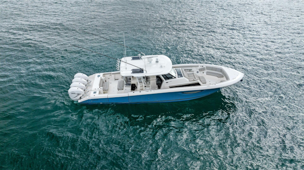 Pursuit 2021-THISISIT Fort Lauderdale-Florida-United States-4096705