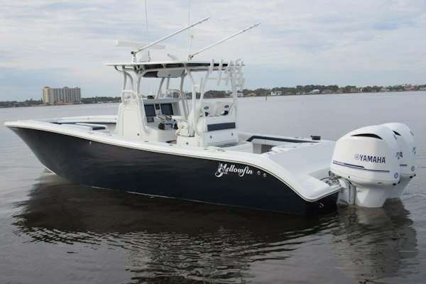 Yellowfin-32 Offshore 2015 -Daytona Beach-Florida-United States-4098084