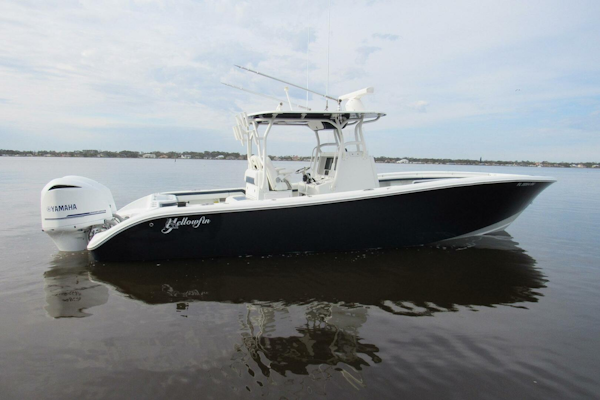 Yellowfin-32 Offshore 2015 -Daytona Beach-Florida-United States-4098080