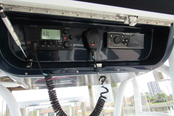 Yellowfin-32 Offshore 2015 -Daytona Beach-Florida-United States-4098110