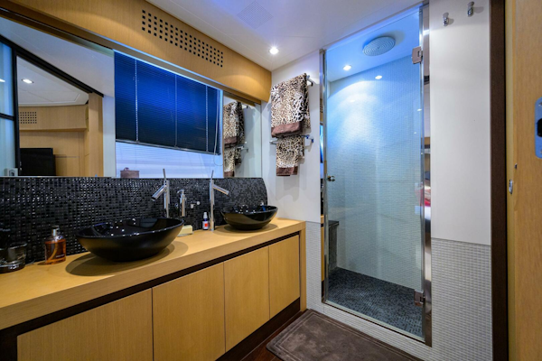 Pershing-90 Express 2009-Miura Miami Beach-Florida-United States-4099531