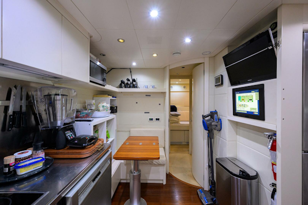 Pershing-90 Express 2009-Miura Miami Beach-Florida-United States-4099546