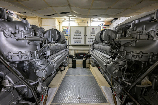 Pershing-90 Express 2009-Miura Miami Beach-Florida-United States-4099555