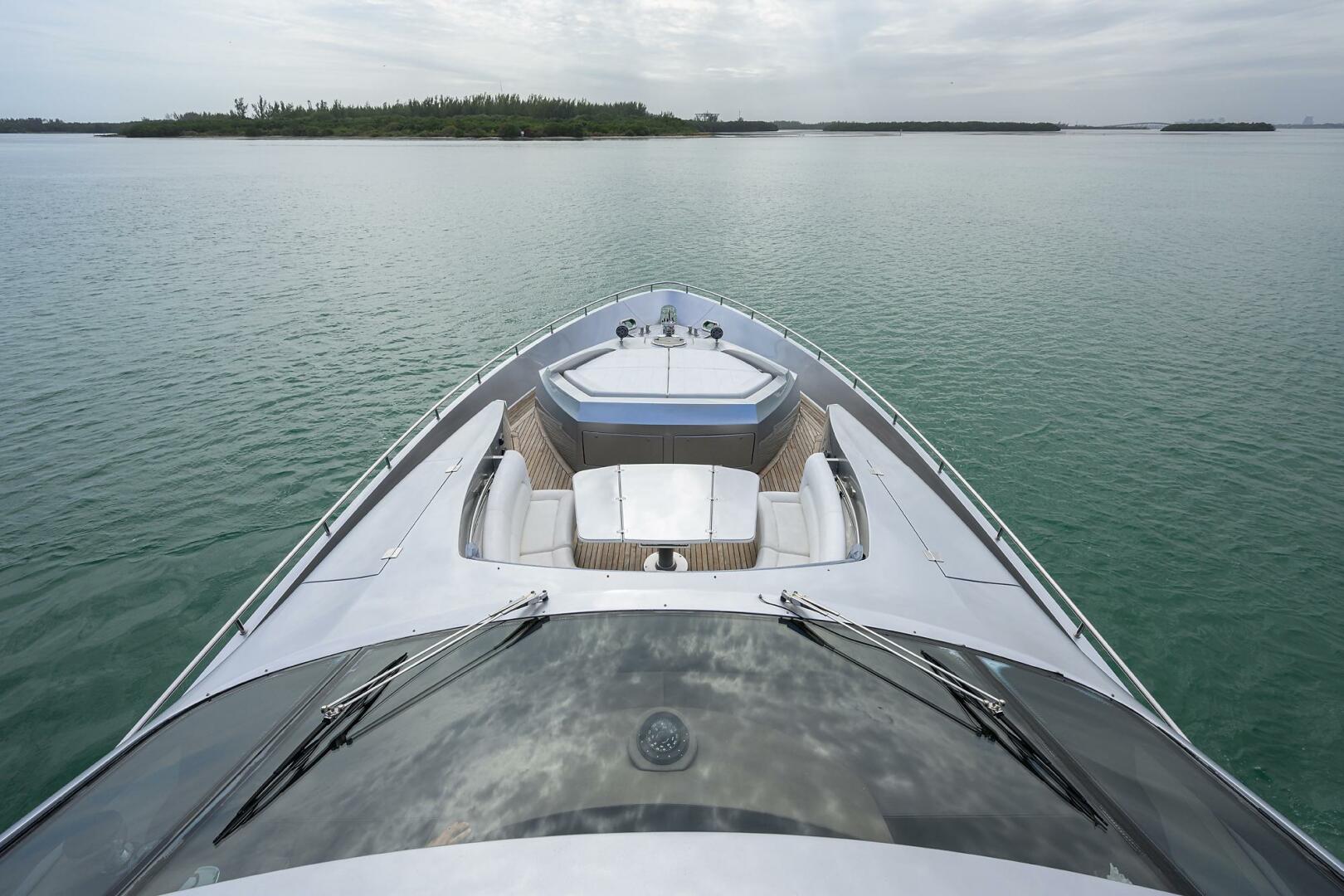 Pershing-90 Express 2009-Miura Miami Beach-Florida-United States-4099558 | Thumbnail