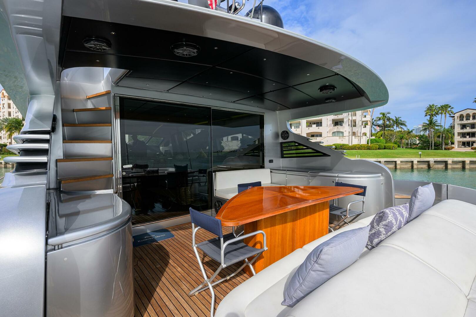 Pershing-90 Express 2009-Miura Miami Beach-Florida-United States-4099548 | Thumbnail