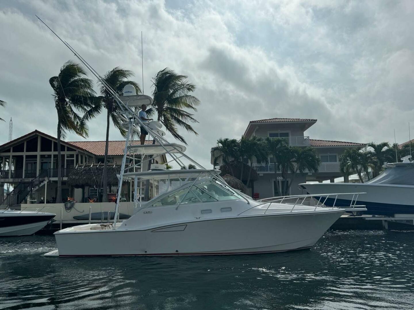 Cabo-Express 2007-Survivor Key Largo-Florida-United States-4099735 | Thumbnail