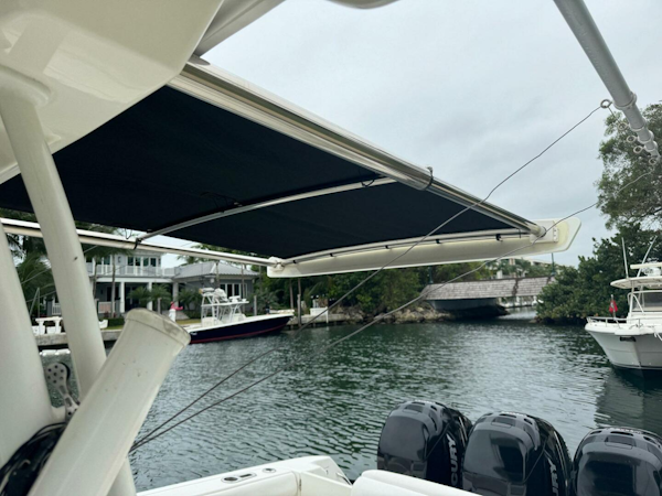 Boston Whaler-350 Outrage 2014-Dark & Stormy Key Largo-Florida-United States-4105477
