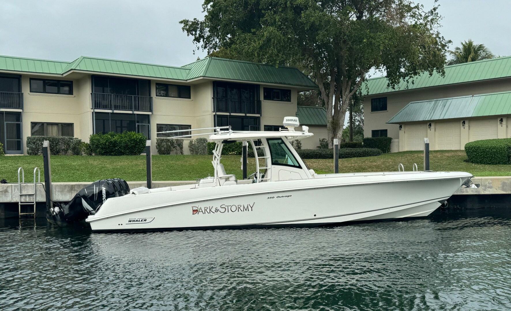Boston Whaler-350 Outrage 2014-Dark & Stormy Key Largo-Florida-United States-4105456 | Thumbnail