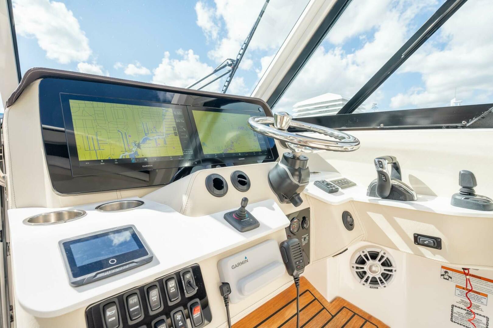 Regal-LX36 2022-Las Brisas Fort Lauderdale-Florida-United States-4183486 | Thumbnail