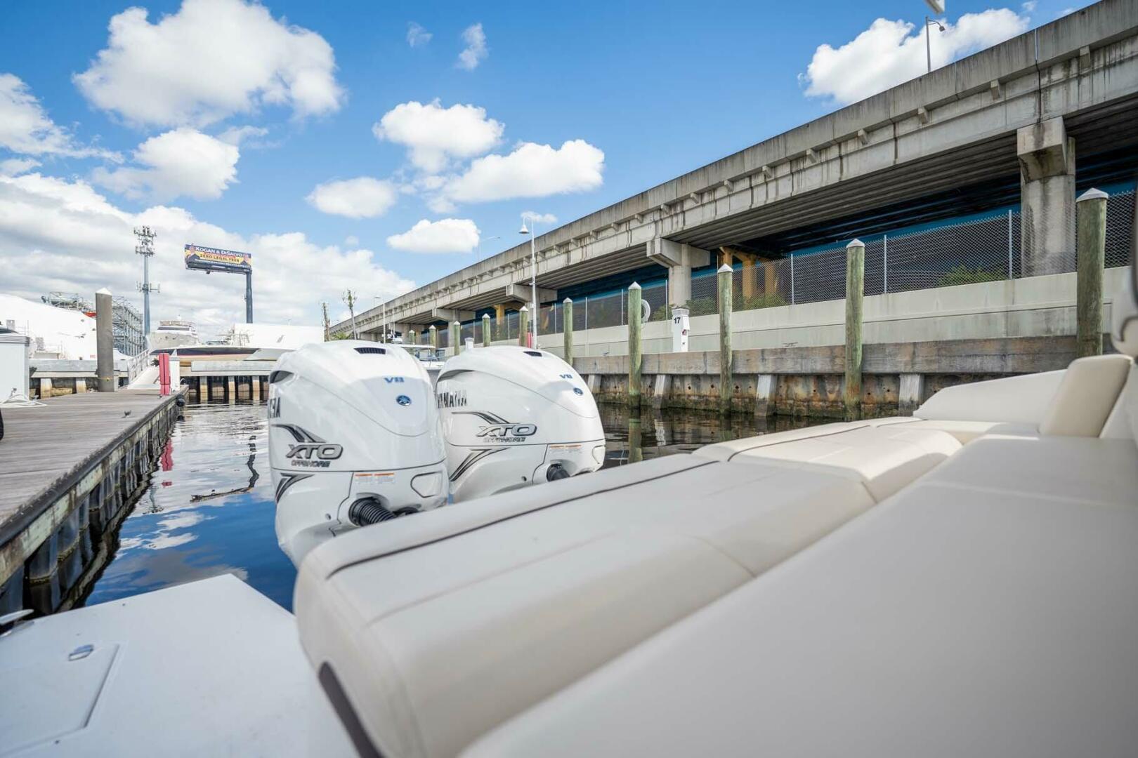 Regal-LX36 2022-Las Brisas Fort Lauderdale-Florida-United States-4183512 | Thumbnail