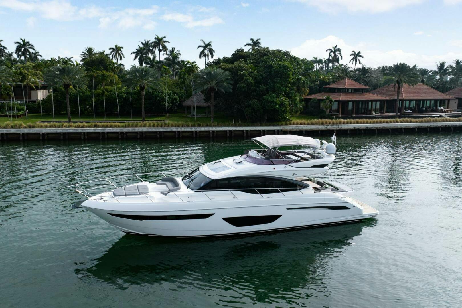Princess-S65 2017-Cinderella  Sag Harbor-New York-United States-2017 Princess S65-4109465