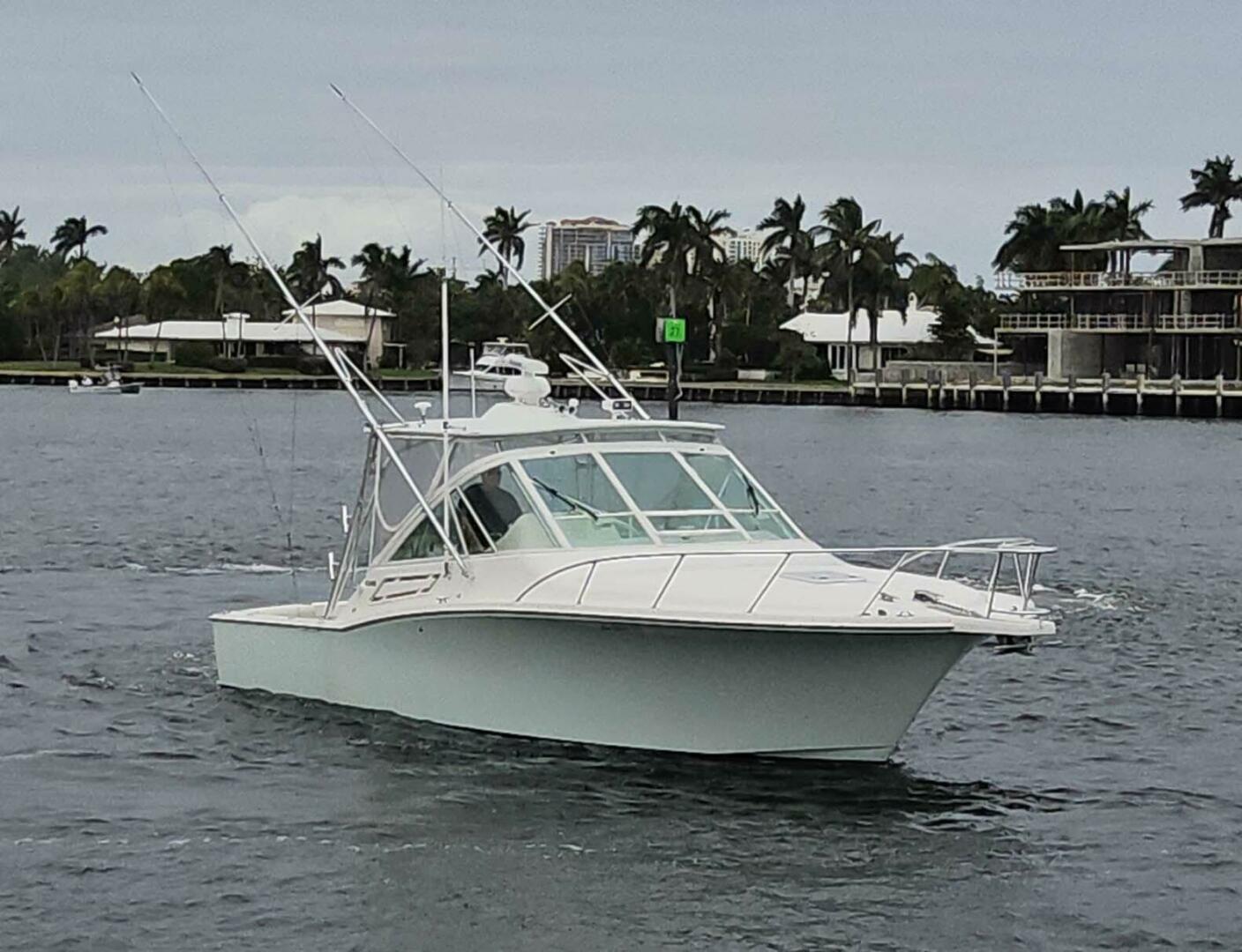 Cabo-32 Express 2005-Sempre Avanti Coral Gables-Florida-United States-4110715 | Thumbnail