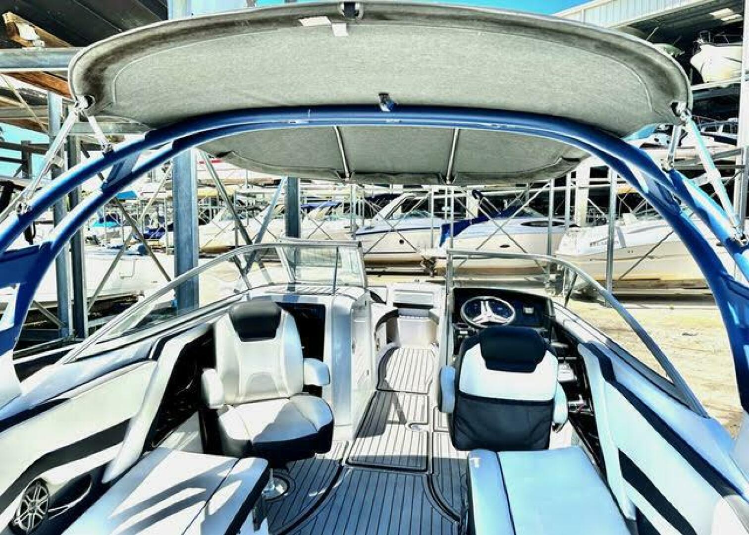 Yamaha Boats 2018 -Saint Petersburg-Florida-United States-T Top Coverage-4111930 | Thumbnail