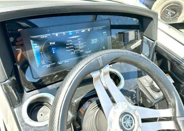 Yamaha Boats 2018 -Saint Petersburg-Florida-United States-Instruments At Helm-4111922