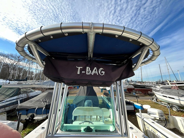 Robalo-R200 Center Console 2014 -Essex-Maryland-United States-4167891