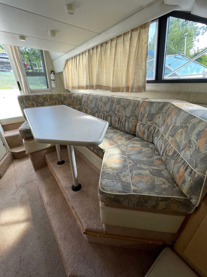 Bayliner-2858 Cierra Command Bridge 2000 -Essex-Maryland-United States-4169779 | Thumbnail