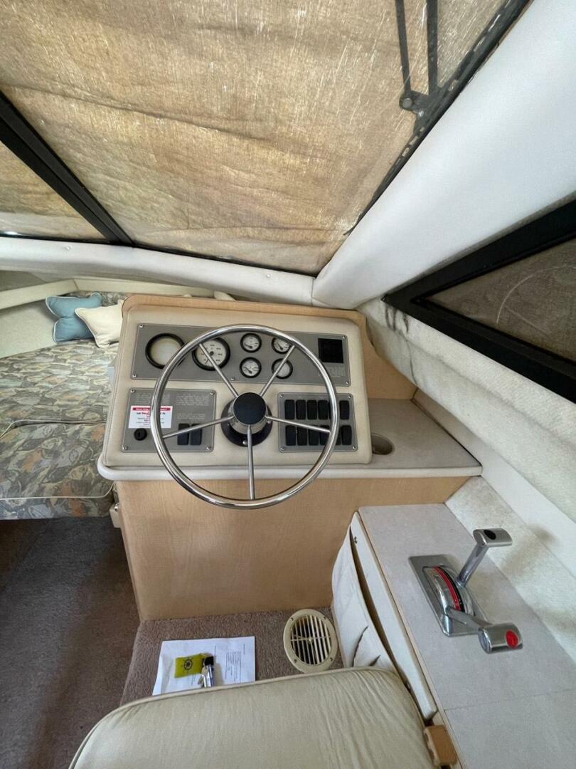 Bayliner-2858 Cierra Command Bridge 2000 -Essex-Maryland-United States-4169776 | Thumbnail